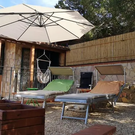 Villalu ,oasis Of Peace 300 Meters From The Sea Wi-fi & Ac Holiday home
