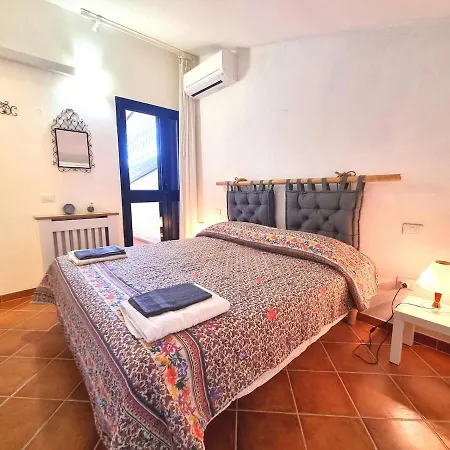 Villalu ,oasis Of Peace 300 Meters From The Sea Wi-fi & Ac Holiday home Is Traias