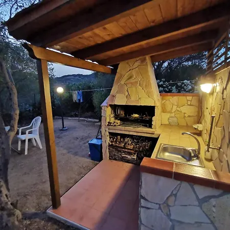 Villalu ,oasis Of Peace 300 Meters From The Sea Wi-fi & Ac Holiday home Is Traias