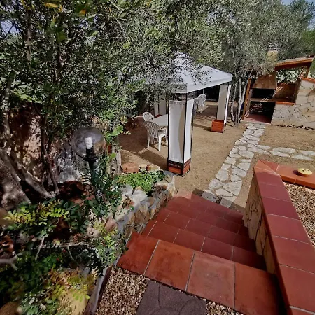 Villalu ,oasis Of Peace 300 Meters From The Sea Wi-fi & Ac Holiday home Is Traias