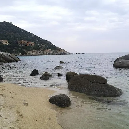 Semesterbostad Villalu ,oasis Of Peace 300 Meters From The Sea Wi-fi & Ac Is Traias